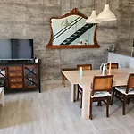Casa Tipo Loft Con Piscina A Un Paso Del Centro